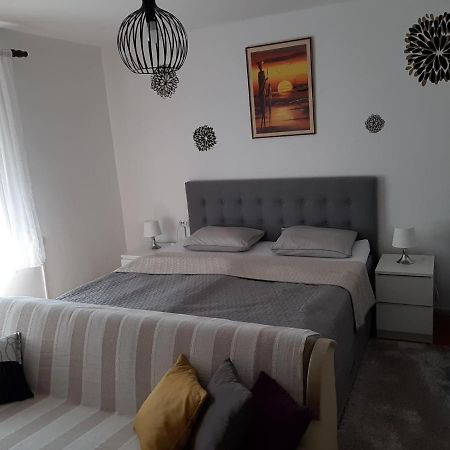 Holiday Home Stella Vrdnik Exterior foto